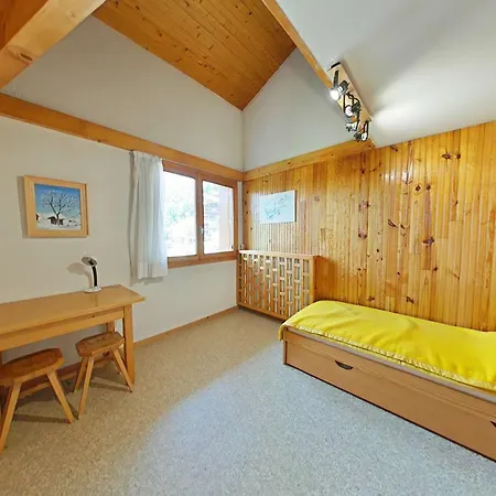 Appt 3 Pieces Avec Mezzanine, 6 Couchages, Proche Commerces Et Pistes, Parking Couvert - Fr-1-241-189 *