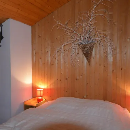 Appt 3 Pieces Avec Mezzanine, 6 Couchages, Proche Commerces Et Pistes, Parking Couvert - Fr-1-241-189 * Le Grand-Bornand