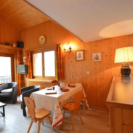 Διαμέρισμα Appt 3 Pieces Avec Mezzanine, 6 Couchages, Proche Commerces Et Pistes, Parking Couvert - Fr-1-241-189