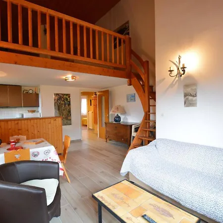 Appt 3 Pieces Avec Mezzanine, 6 Couchages, Proche Commerces Et Pistes, Parking Couvert - Fr-1-241-189